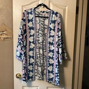 Tunic top great with jeans/leggings